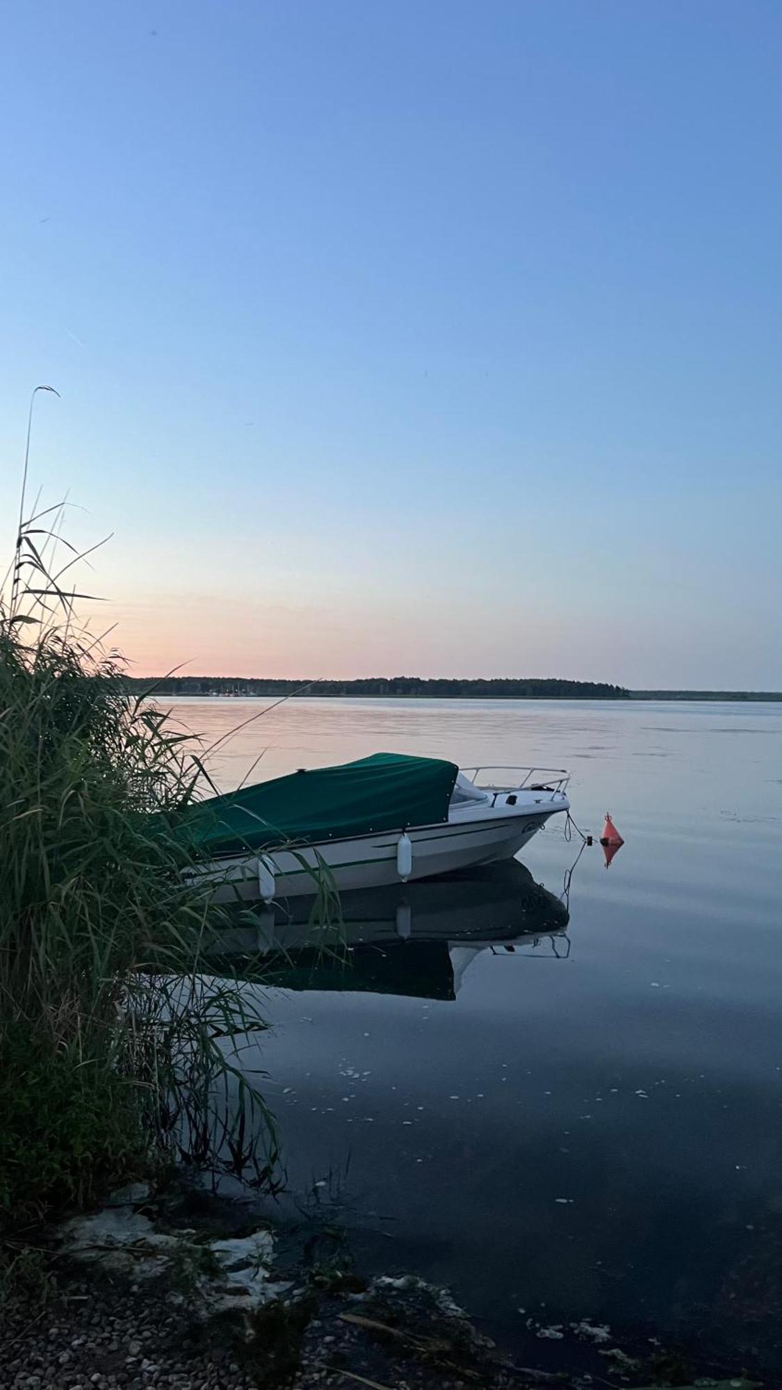 Bialy Domek Zastan Bagian luar foto